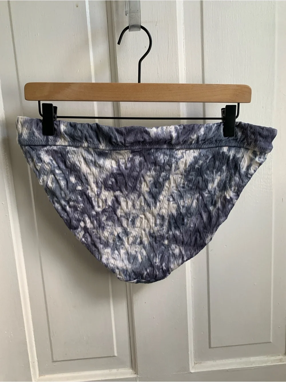 Athleta Tie-Dye Navy and White Bikini Set Top 40 DD Bottoms XL - Picture 10 of 11